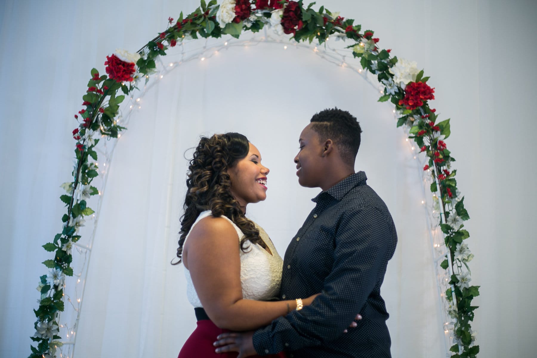 after the first kiss at the savannah cozy chapel