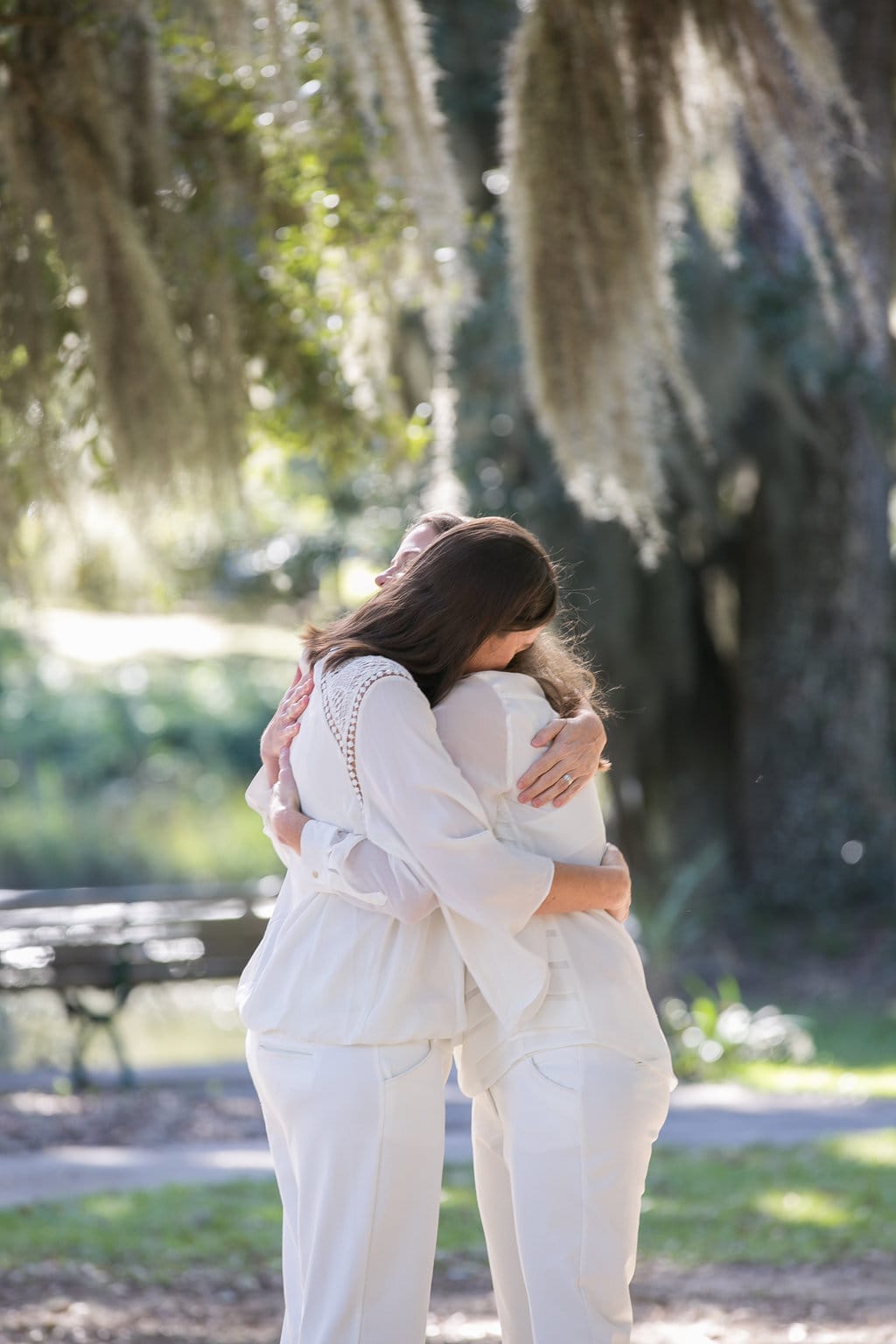 Savannah wedding at Bonaventure Cemetery