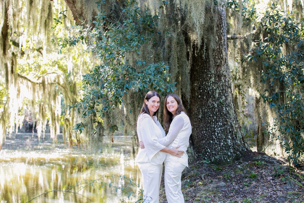 Savannah wedding photography at Bonaventure cemetery