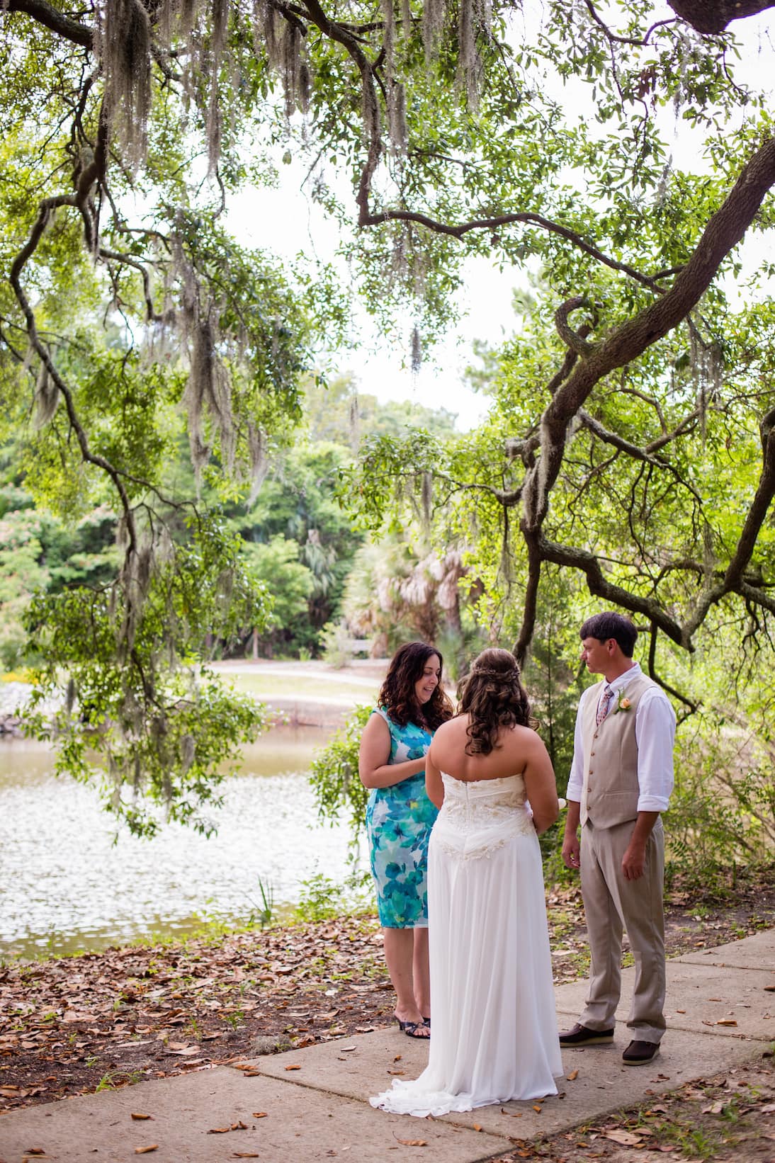 bonaventure cemetery wedding