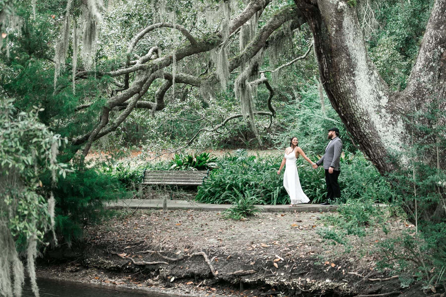 bonaventure cemetery wedding