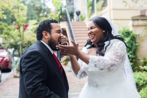 Wedding Photo Fun with Cupcakes!